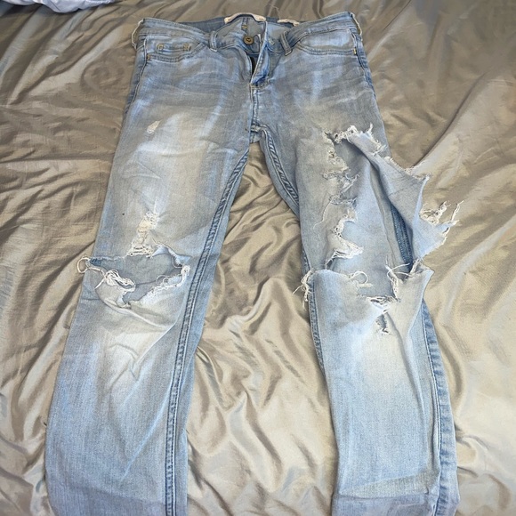 Hollister Denim - Hollister ripped jeans